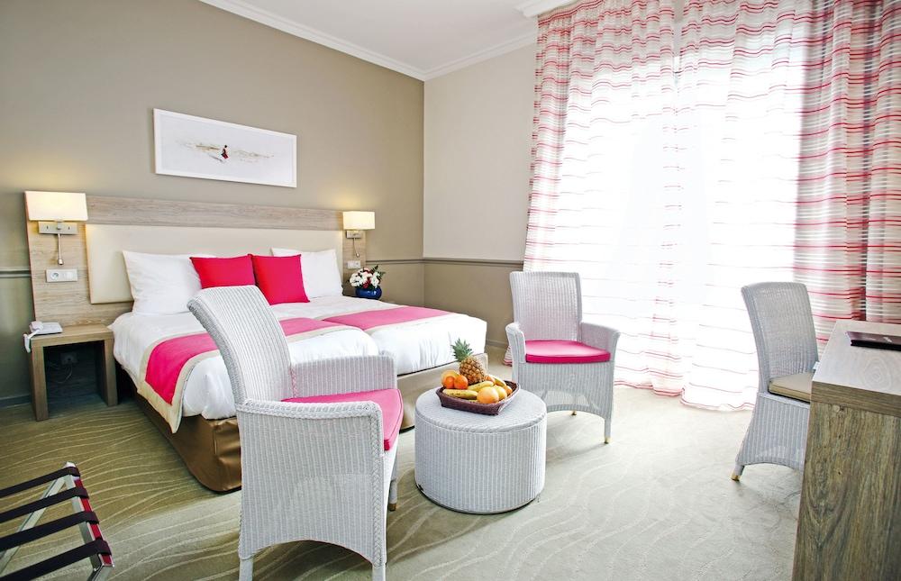 Hotel Vacances Bleues Royal Westminster Menton Dış mekan fotoğraf