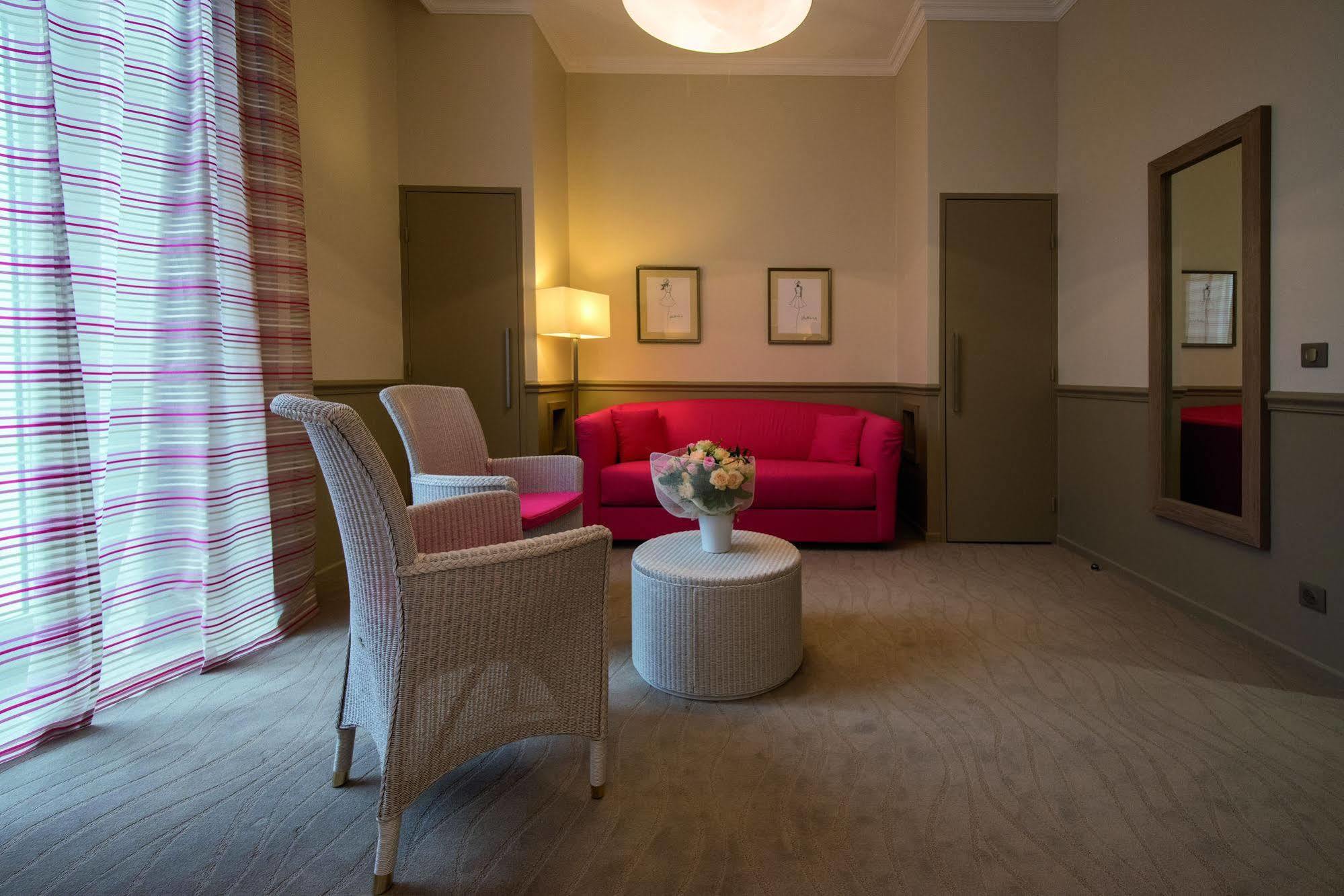 Hotel Vacances Bleues Royal Westminster Menton Dış mekan fotoğraf